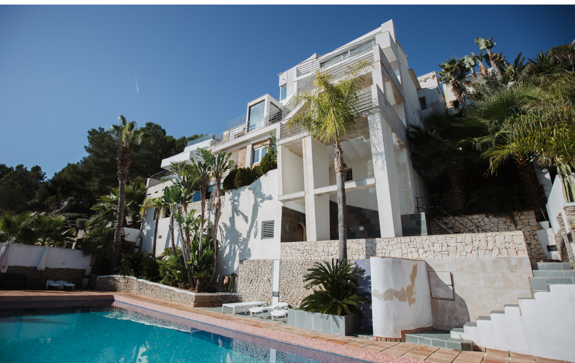 Villa met fantastisch uitzicht op zee in Alicante, Spanje